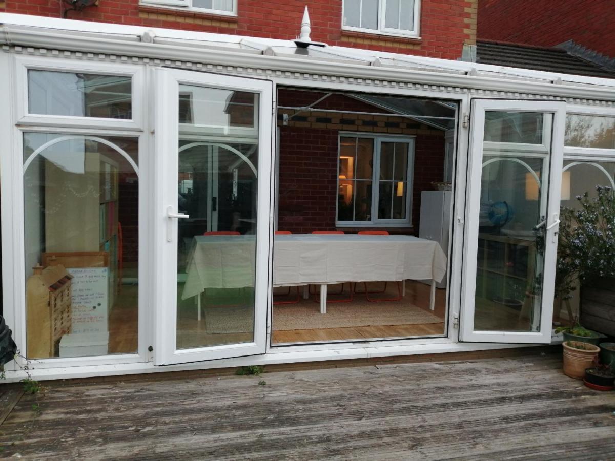 Spacious Townhouse With Sea Views Near Cardiff Barry Exterior photo